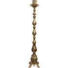 Candeleiro de pé em bronze com base triangular
