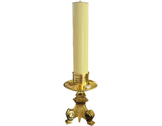 Adicionar ao carrinho Candeleiro de bronze com vela de parafina de 5 cm. Candeleiro de bronze com vela de parafina de 5 cm.