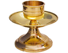 Adicionar ao carrinho Candeleiro de mesa em bronze acabamento simples Candeleiro de mesa em bronze acabamento simples