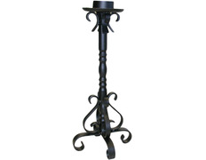 Adicionar ao carrinho Candeleiro de mesa fabricado em forja Candeleiro de mesa fabricado em forja