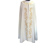 Adicionar ao carrinho Capa pluvial fabricada em tecido 100% poliéster beige Capa pluvial fabricada em tecido 100% poliéster beige