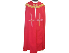 Adicionar ao carrinho Capa pluvial de poliéster com fleco dourado vermelho Capa pluvial de poliéster com fleco dourado vermelho