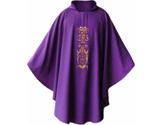 Adicionar ao carrinho Casula eclesiástica com bordado de IHS dourado roxa Casula eclesiástica com bordado de IHS dourado roxa