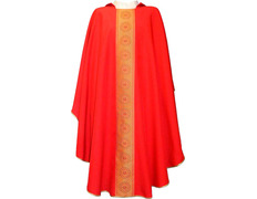 Adicionar ao carrinho Casulla de poliéster com galão central dourado vermelho Casulla de poliéster com galão central dourado vermelho