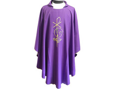 Adicionar ao carrinho Casula de padre bordada á venda em seis cores roxa Casula de padre bordada á venda em seis cores roxa