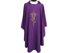 Adicionar ao carrinho Casullas baratas para sacerdotes em cor morado Casullas baratas para sacerdotes em cor morado