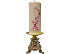 Adicionar ao carrinho Castiçal de altar com vela de parafina 8 cm. Castiçal de altar com vela de parafina 8 cm.