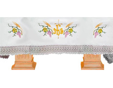 Adicionar ao carrinho Mantel de altar com Cruz, IHS, espigas e uvas bordadas Mantel de altar com Cruz, IHS, espigas e uvas bordadas