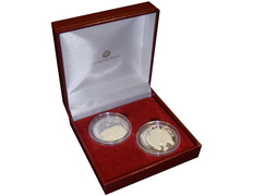 Adicionar ao carrinho Par moedas de prata de Santiago de Compostela Par moedas de prata de Santiago de Compostela