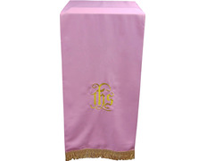 Adicionar ao carrinho Paño cobre atril com IHS bordado rosa Paño cobre atril com IHS bordado rosa