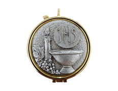 Adicionar ao carrinho Porta viática | Píxide | Elementos religiosos em relevo Porta viática | Píxide | Elementos religiosos em relevo