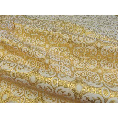 Capa pluvial de tecido brocada e veludo beige
