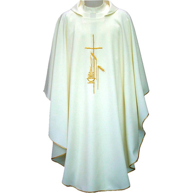 Casulla de poliéster bordada com ribetes dorados beige