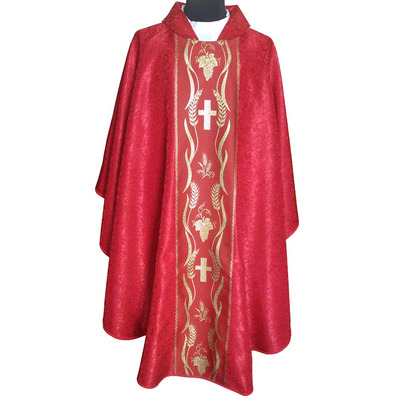 Casulla damasco com galão central dorado vermelho