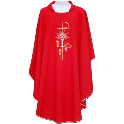 Casulla com ribetes vermelho