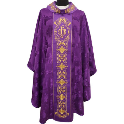 Casulla e estola de tecido damasco bordada