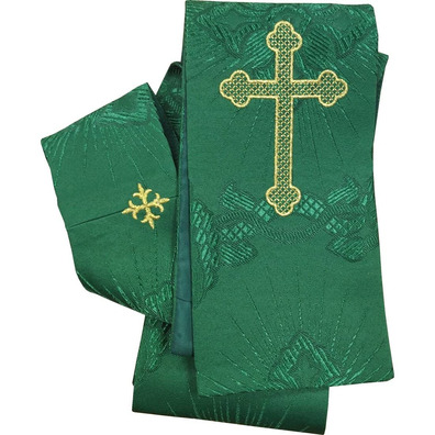 Casulla e estola de tecido damasco bordada verde
