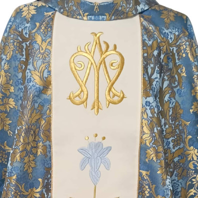 Casula mariana com estolon central bordado azul