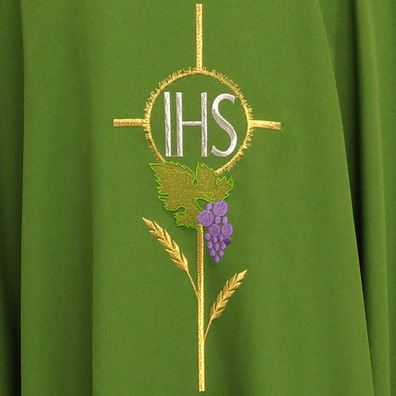 Casullas baratas para sacerdotes em cor verde