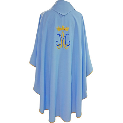 Casulla mariana com emblema e coroa bordadas
