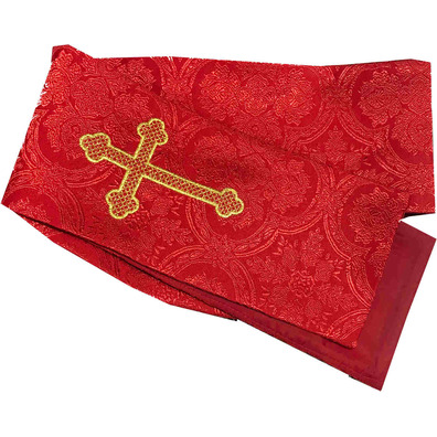Casulla com pescoço e estonagem de veludo vermelho