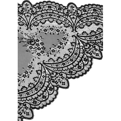 Mantilla preta para Semana Santa | Triangular