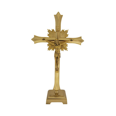 Cruz de mesa de metal dourado