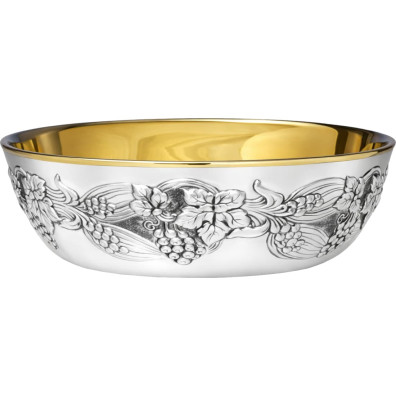 Patena de prata com uvas e espigas em relevo