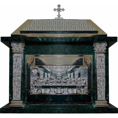 Sagrario de mármore e bronze com banho de prata