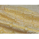 Capa pluvial de tecido brocada e veludo beige