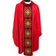 Casulla com pescoço e estonagem de veludo vermelho